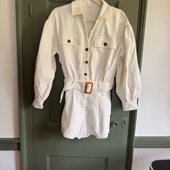Lani the Label for Revolve Stylish Cream Corduroy Button-Up Romper NWT - Picture 2 of 8